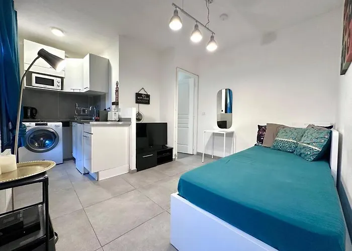 Charmant Studio Au Centre De Nice